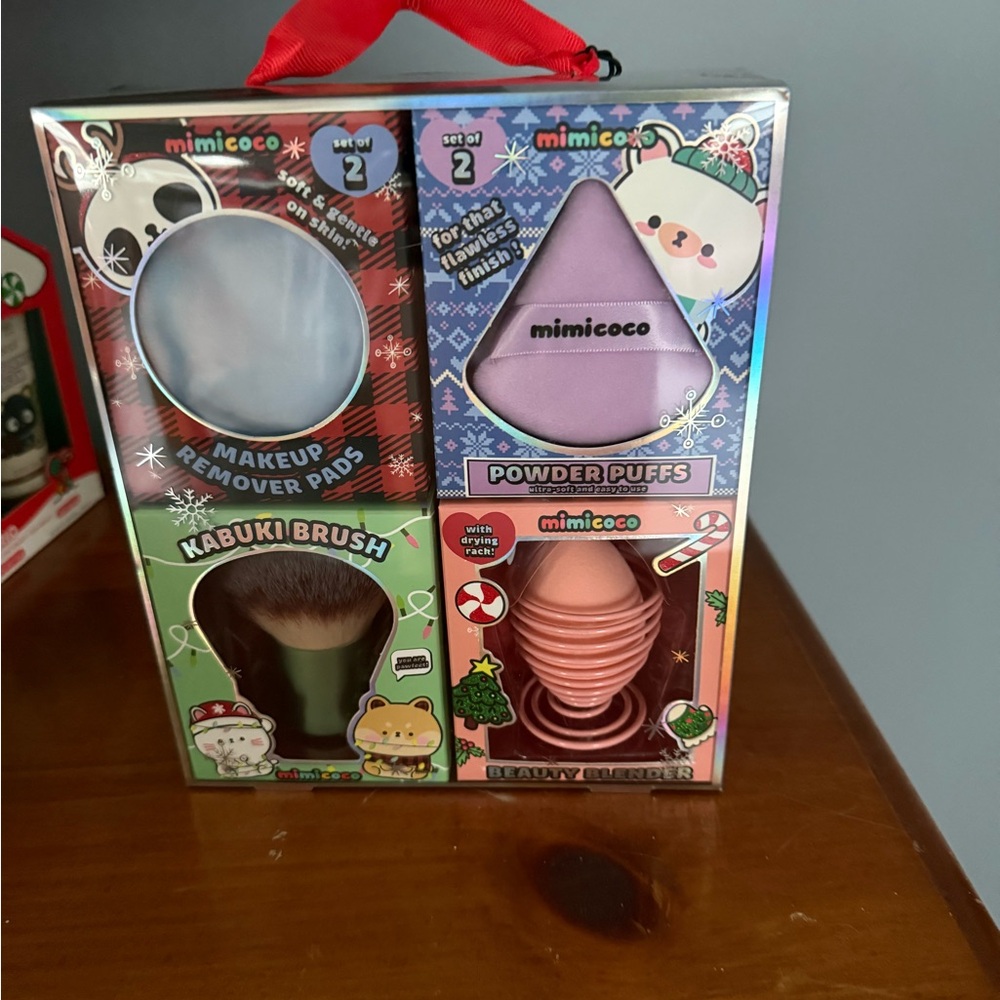 Mimicoco Beauty Set with Brush and Puffs